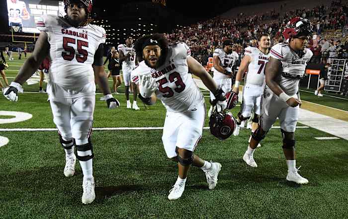 Vershon Lee celebrating the bowl-clinching win over Vanderbilt (5th Nov., 2023)